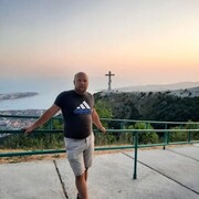  ,   Vladislav, 34 ,   ,   