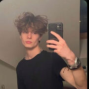  Benidorm,   Vadym, 19 ,   ,   