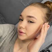  , 
