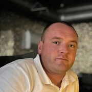  Sint-Pieters-Leeuw,  Andrej, 37