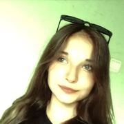  ,  Yana, 20