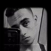  ,  Zizo, 24