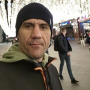  ,   Vladimir, 41 ,   c 