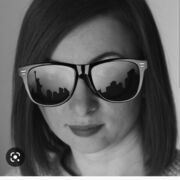  ,  Lina, 48