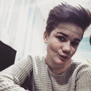  ,  Ilona, 24