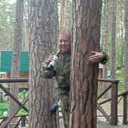  ,   Sergei, 47 ,     
