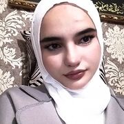  ,  Fatimat, 18