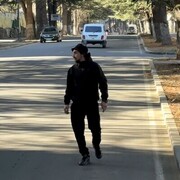  ,   Narek, 27 ,   ,   