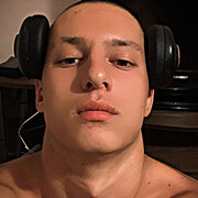  ,  Sahsa, 25