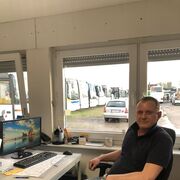  Frankfurt am Main,   Nik, 44 ,  