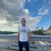  ,   Edgar, 25 ,   ,   