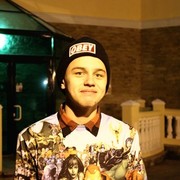  ,  Andrey, 27