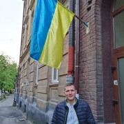  ,   Andrejus, 48 ,  