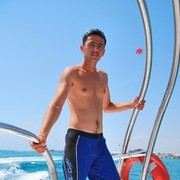  ,   Sergi, 39 ,   