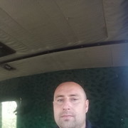  ,   Nazar, 39 ,  