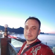  ,   Alex, 41 ,   