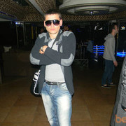 ,   Lavren, 34 ,   