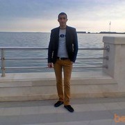  ,   Aksin, 37 ,   
