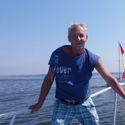  ,   Valeri, 61 ,     , c 