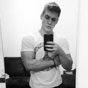   ,   Artem, 25 ,     