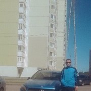  -,  Maksim, 37