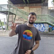  ,  Denys, 28