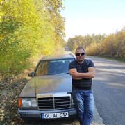  ,  Sergiu, 40