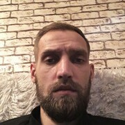  ,   Maxim, 33 ,   ,   , c , 