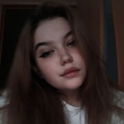  ,  Valeria, 21