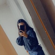  ,  Kristina, 23