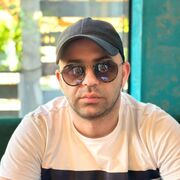  ,   Irakli, 37 ,   ,   