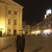 ,  Alex, 31