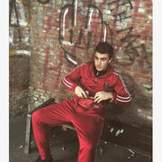  ,   Eldar, 25 ,   ,   