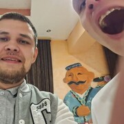  ,   Konstantin, 29 ,   c 