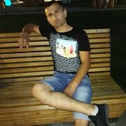  ,   Farid, 32 ,   ,   