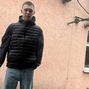  ,  Dima, 18