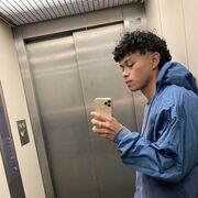  Avila de los Caballeros,   Steven, 22 ,   ,   