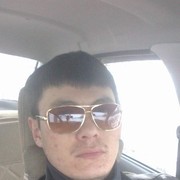  ,   Oskar, 37 ,   