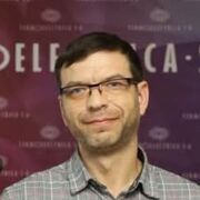  ,  Iura, 43