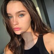  , 