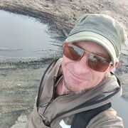  ,  Serega, 44