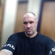  ,  Vlad, 47