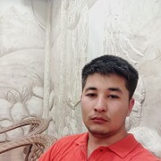  ,  Javlonbek, 27