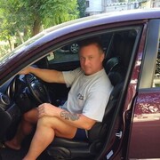  ,   Alex, 48 ,   ,   