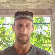  ,  Nariman, 40