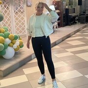  ,   Ksenia, 51 ,   c 