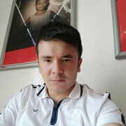  ,  Abdurazzoq, 30