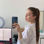  -,   Anna, 21 ,   