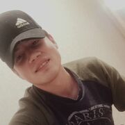  ,  Valek, 25