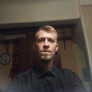  ,   Vlad, 32 ,   ,   